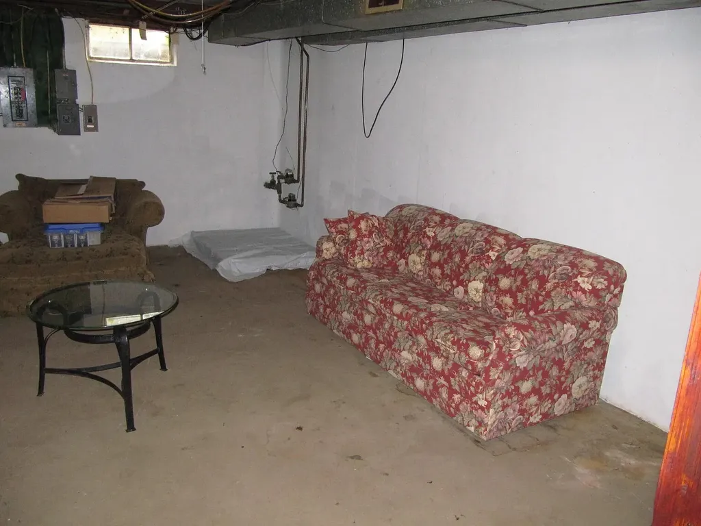 1021 Avondale Circle Kalamazoo Charter Township MI 49048