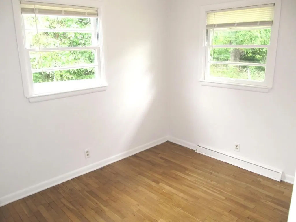 1021 Avondale Circle Kalamazoo Charter Township MI 49048