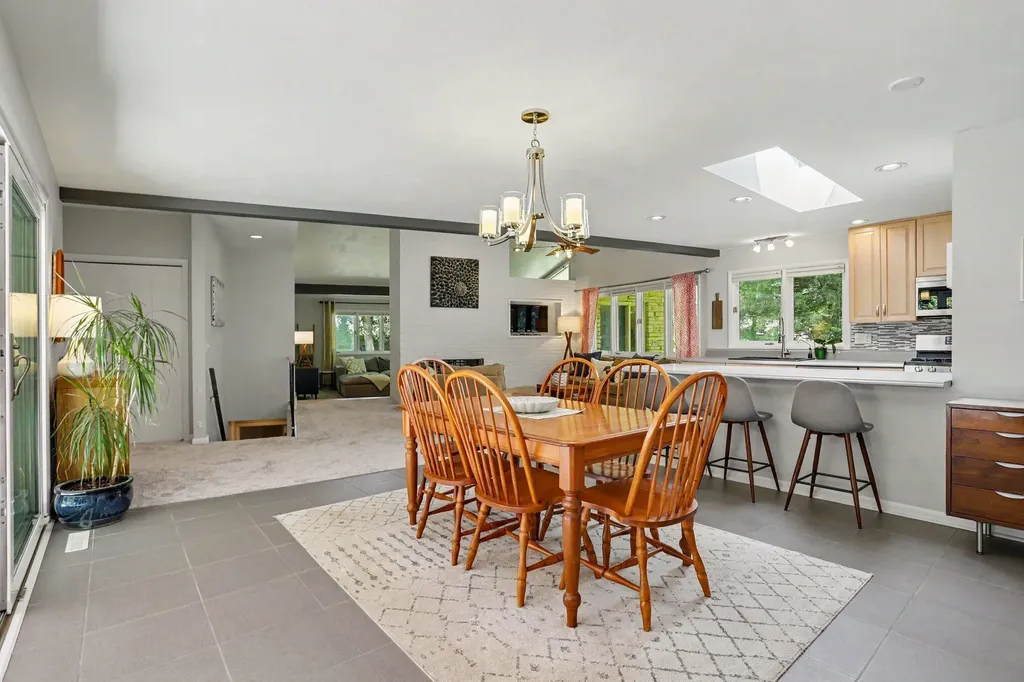6028 Manorwood Drive Oshtemo Charter Township MI 49009