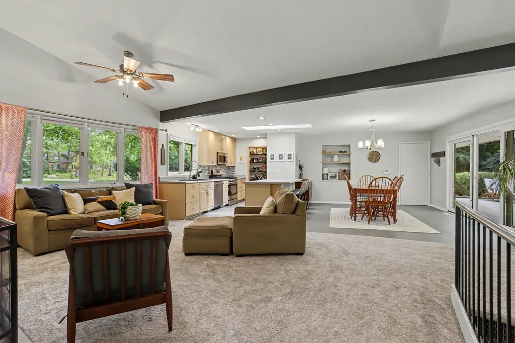 6028 Manorwood Drive Oshtemo Charter Township MI 49009