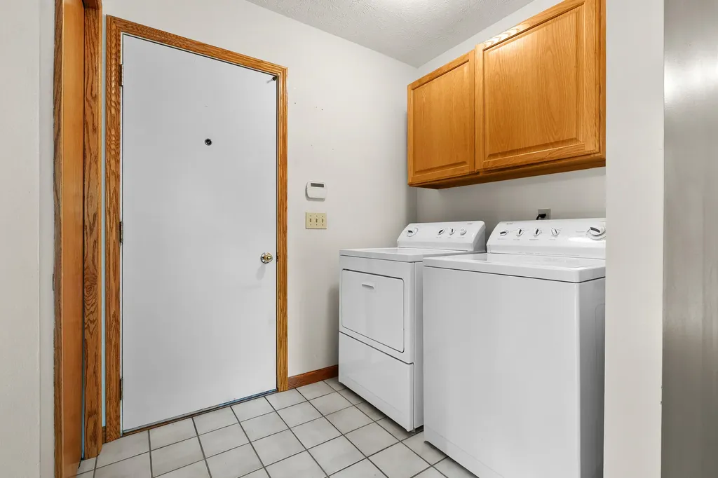 9433 E H Avenue Comstock Charter Township MI 49048