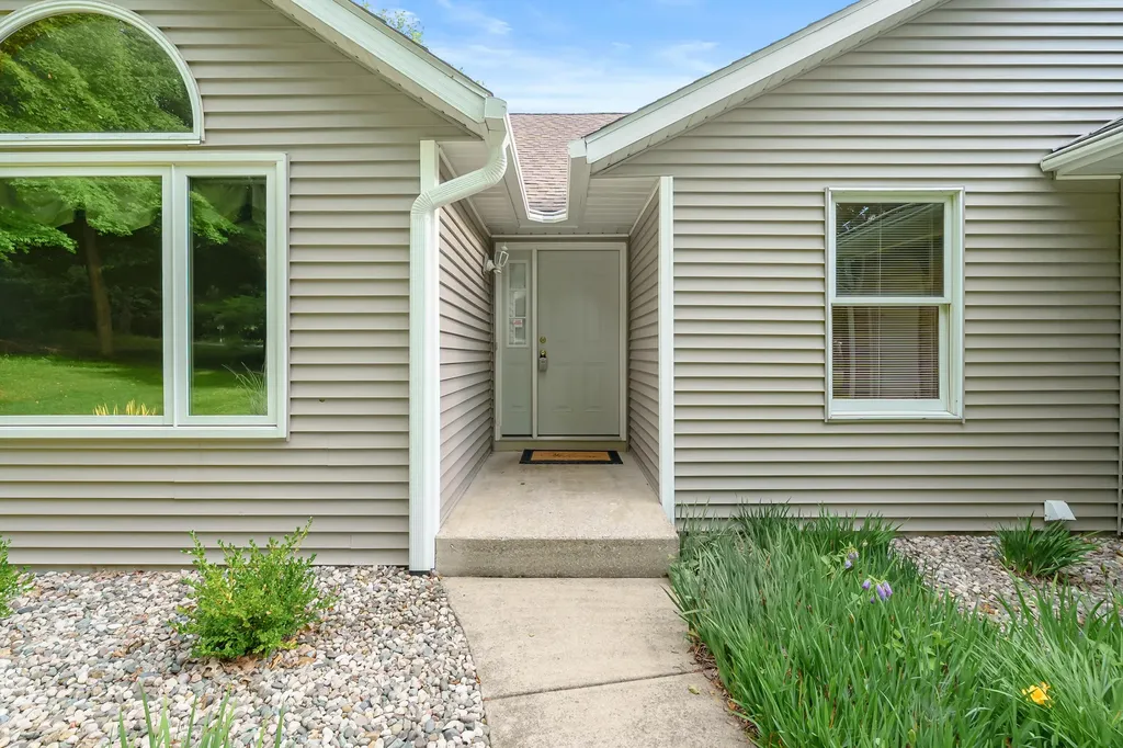 9433 E H Avenue Comstock Charter Township MI 49048