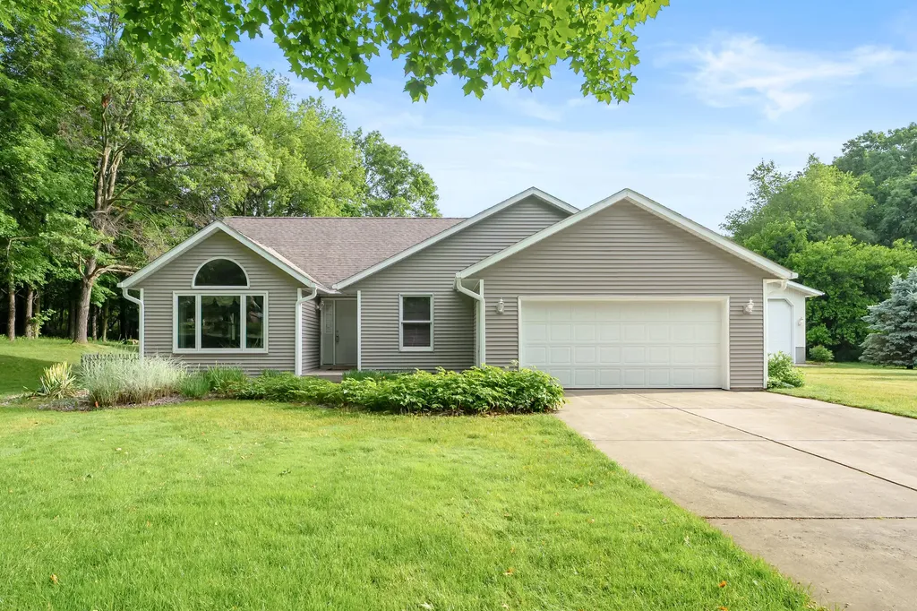 9433 E H Avenue Comstock Charter Township MI 49048