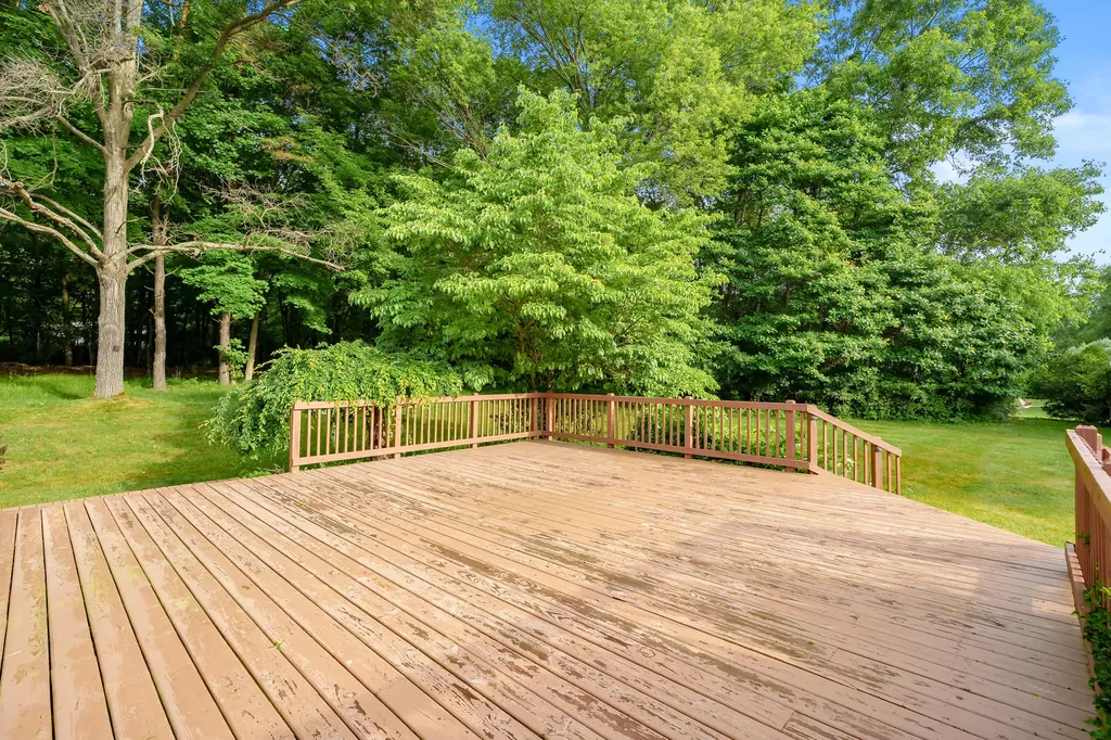 9433 E H Avenue Comstock Charter Township MI 49048