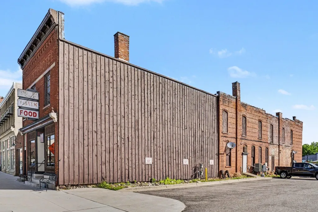 132 Brady Street Allegan City MI 49010