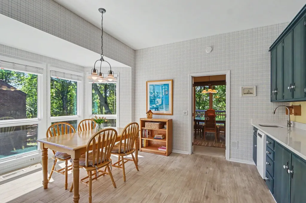 4161 Lake Terrace Drive Kalamazoo City MI 49008