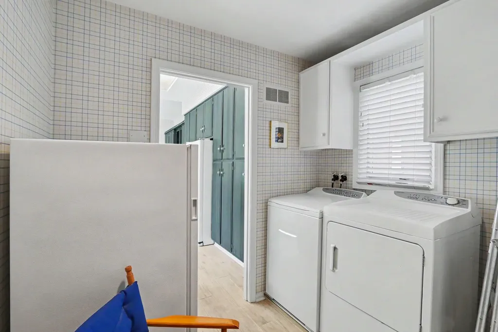 4161 Lake Terrace Drive Kalamazoo City MI 49008