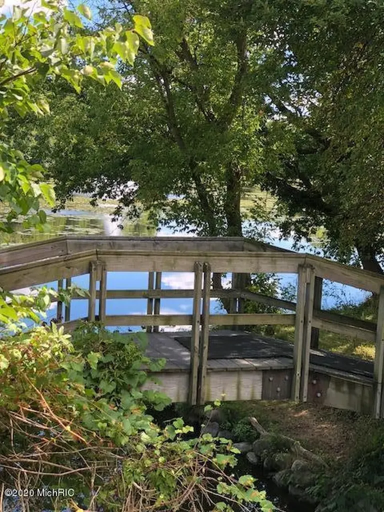 4161 Lake Terrace Drive Kalamazoo City MI 49008