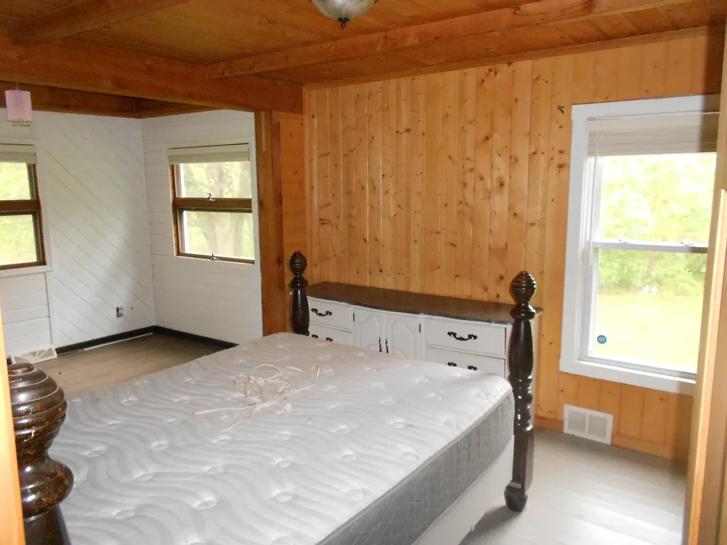 14148 73rd Street South Haven Charter Township MI 49090