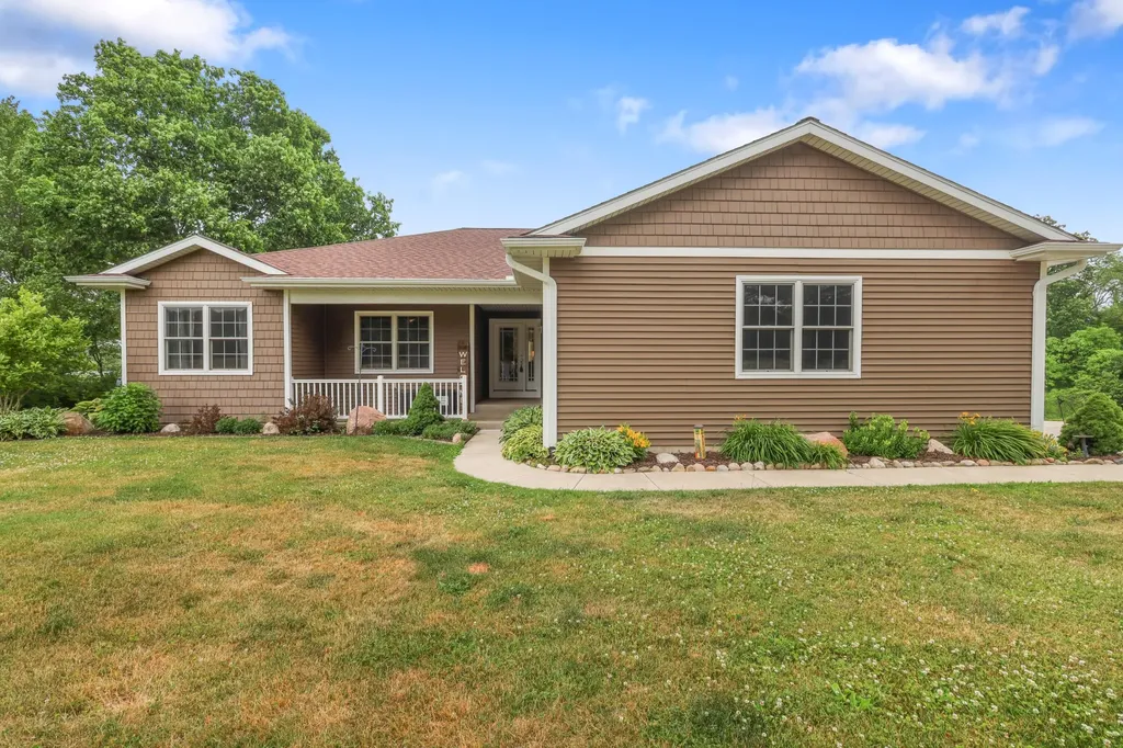 10426 Dutch Settlement Road Flowerfield Township MI 49067