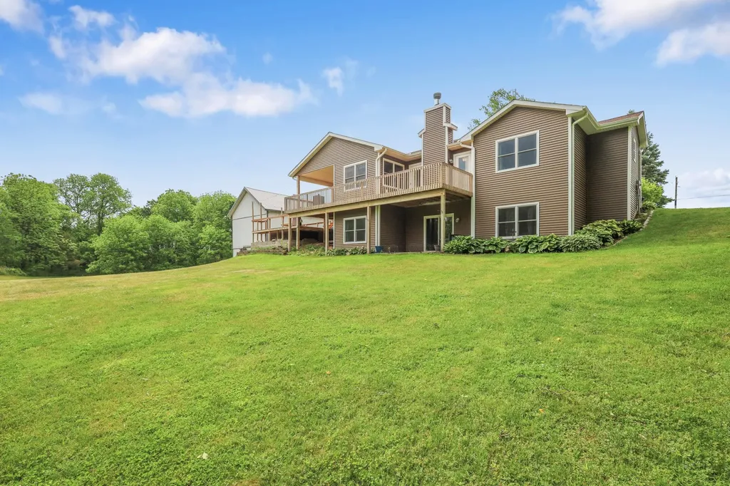 10426 Dutch Settlement Road Flowerfield Township MI 49067