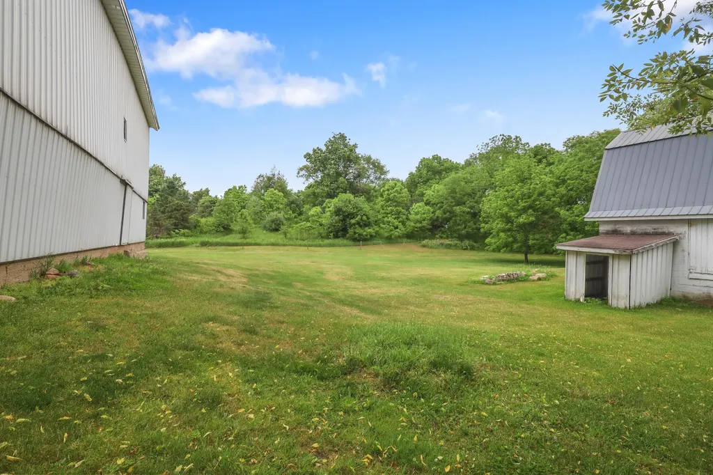 10426 Dutch Settlement Road Flowerfield Township MI 49067