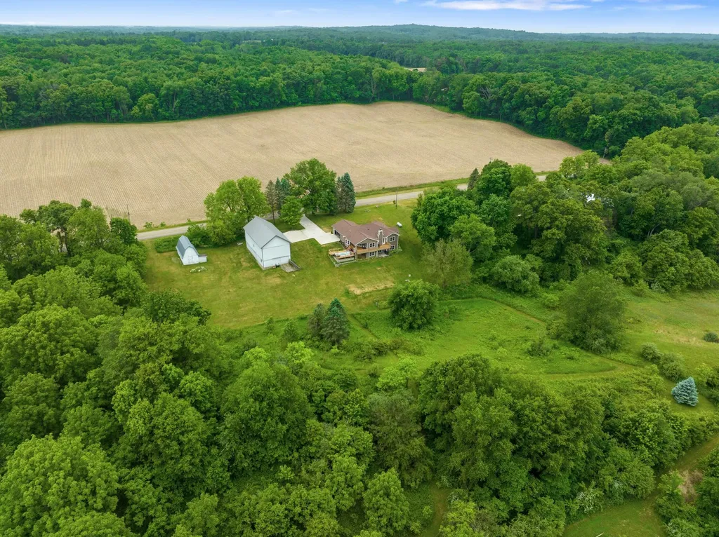 10426 Dutch Settlement Road Flowerfield Township MI 49067