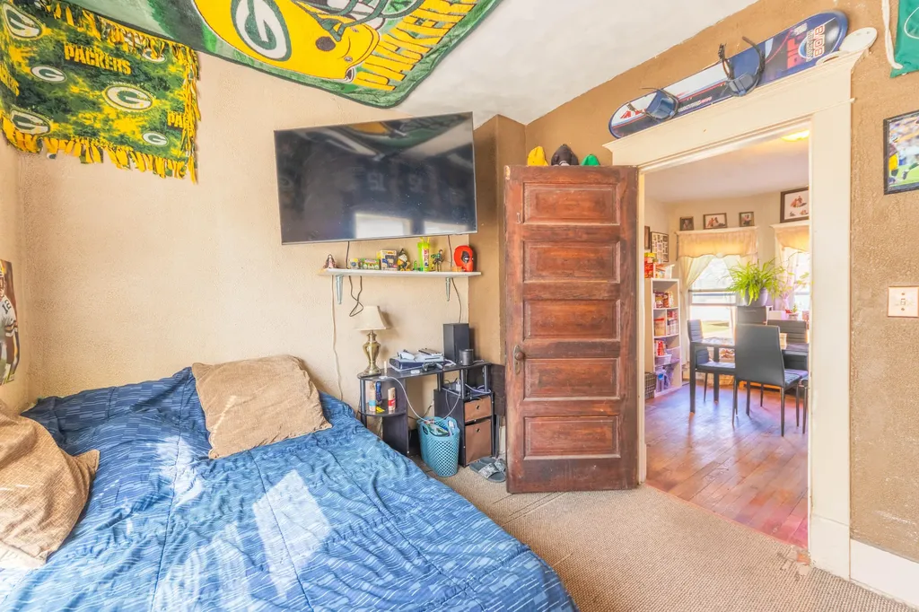 1123 Egleston Avenue Kalamazoo City MI 49001