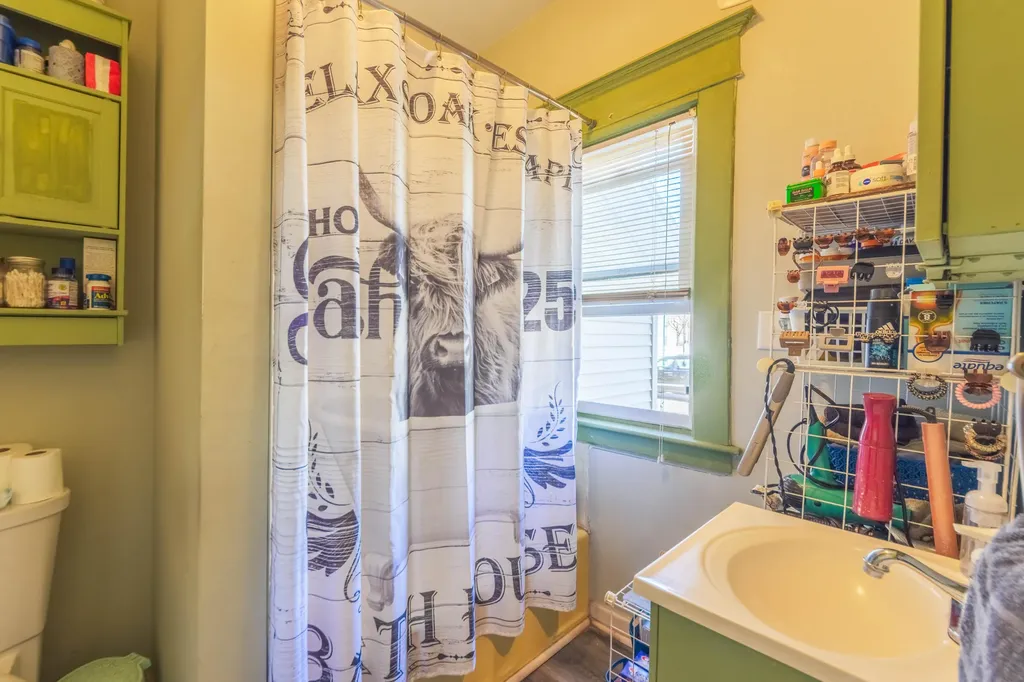 1123 Egleston Avenue Kalamazoo City MI 49001