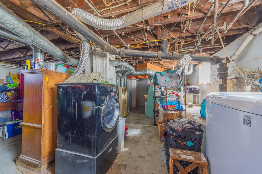 1123 Egleston Avenue Kalamazoo City MI 49001