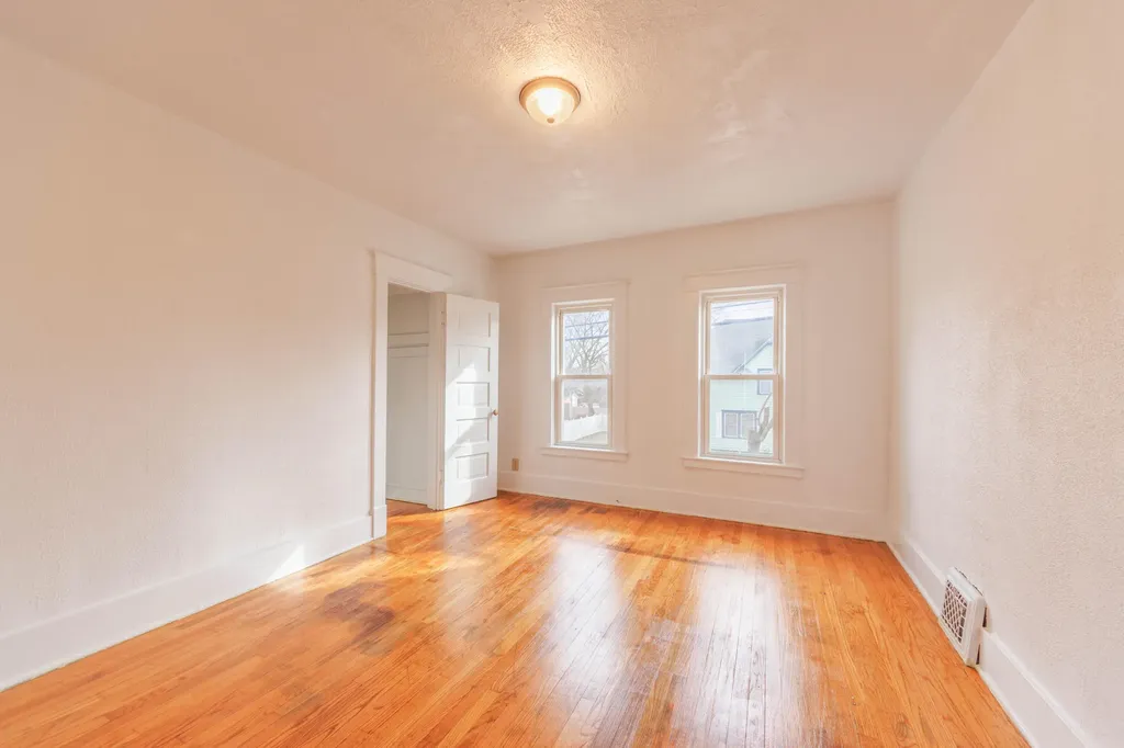 1123 Egleston Avenue Kalamazoo City MI 49001