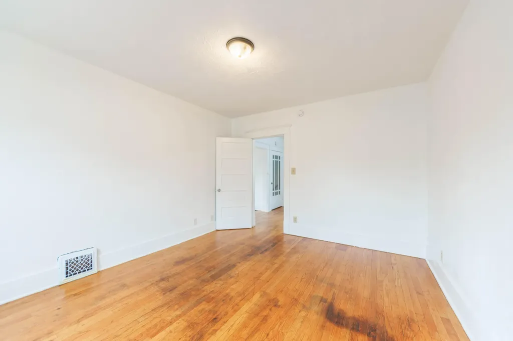 1123 Egleston Avenue Kalamazoo City MI 49001