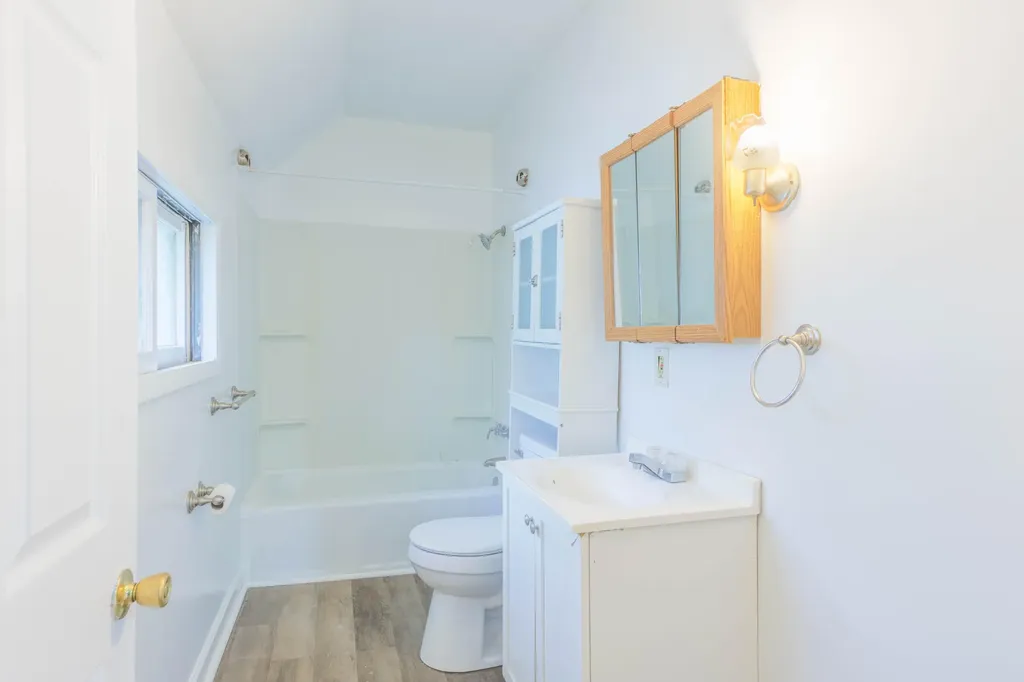 1123 Egleston Avenue Kalamazoo City MI 49001