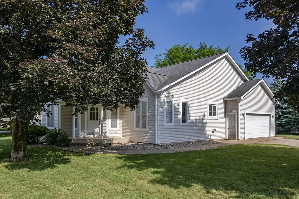 5976 Grand Traverse Lane Portage City MI 49024