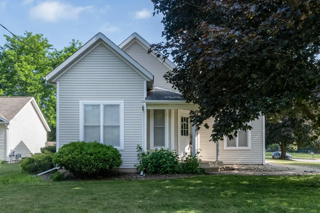 5976 Grand Traverse Lane Portage City MI 49024