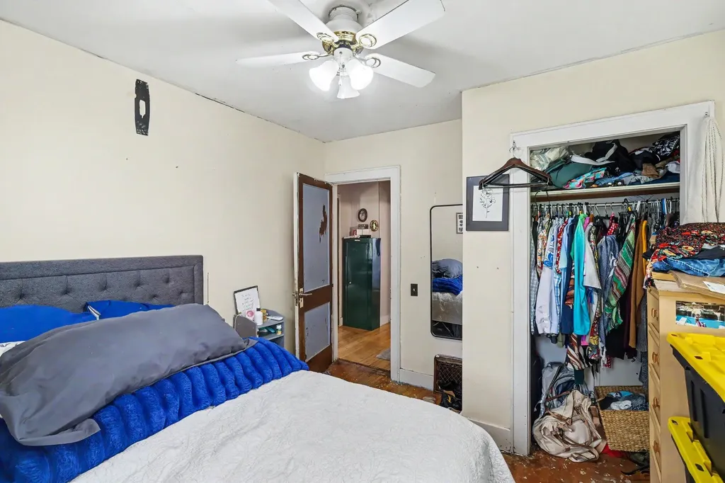 2034 Royce Avenue Kalamazoo City MI 49001