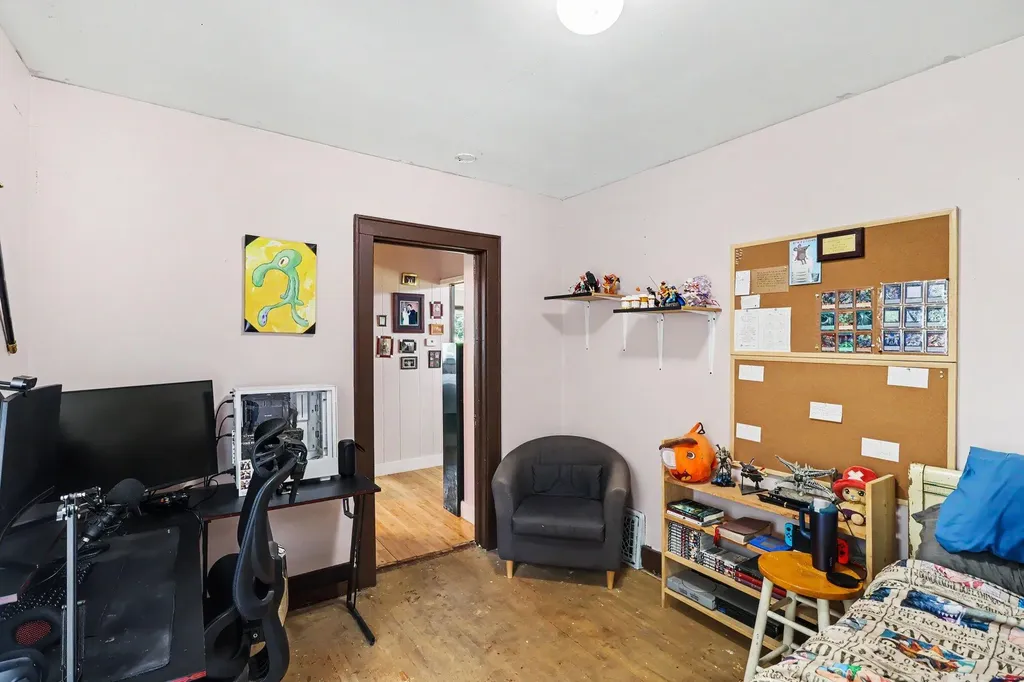 2034 Royce Avenue Kalamazoo City MI 49001