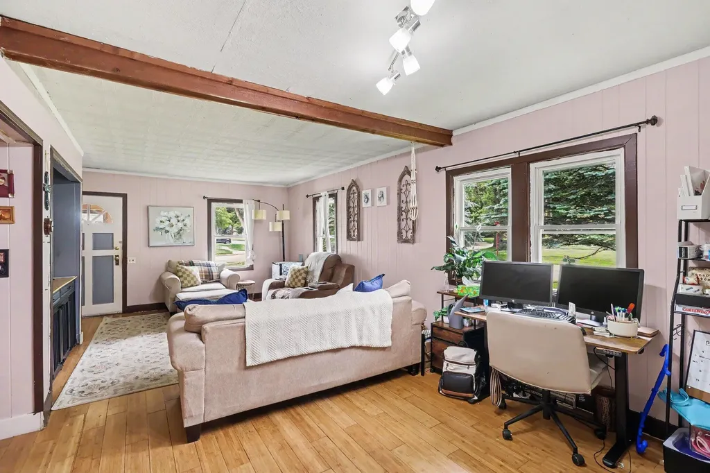 2034 Royce Avenue Kalamazoo City MI 49001