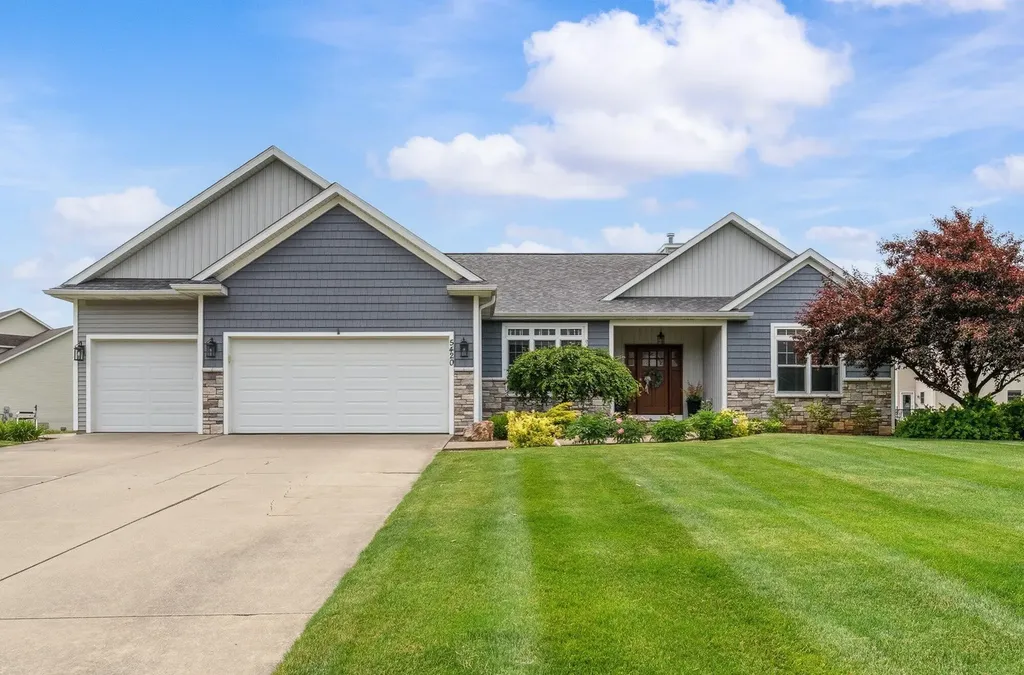 5420 Farallon Drive Texas Charter Township MI 49009