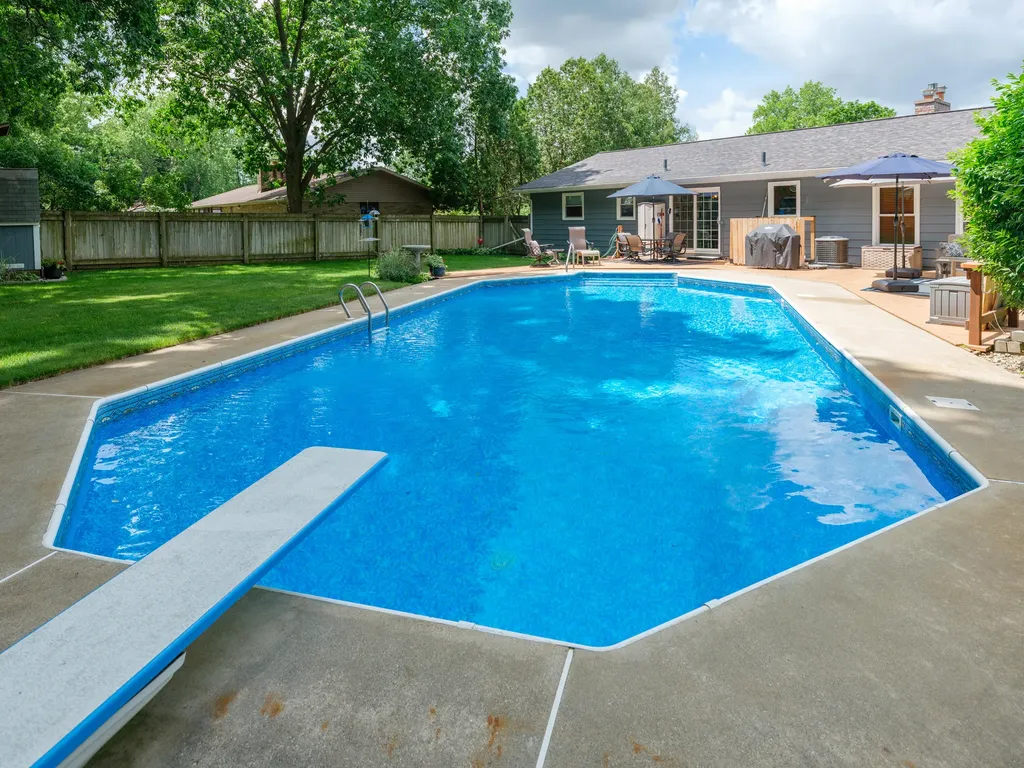 5482 Lindenwood Street Cooper Charter Township MI 49004
