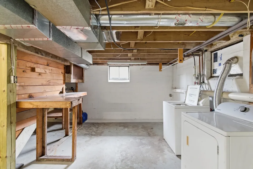 557 Ferris Street Comstock Charter Township MI 49048