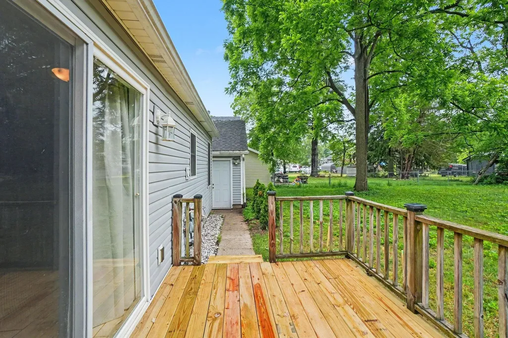 111 Oliver Street Bangor City MI 49013