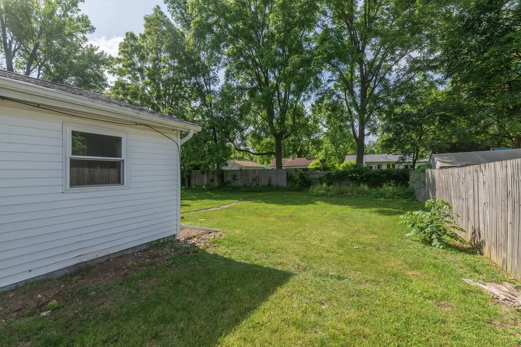 2222 Southern Avenue Kalamazoo City MI 49001