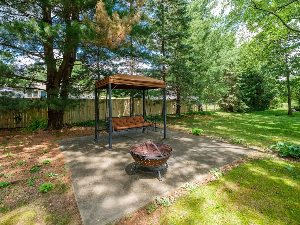 775 Anchor Lane Portage City MI 49002
