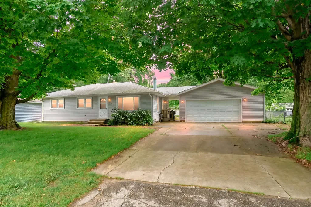 2304 Holly Avenue Portage City MI 49024