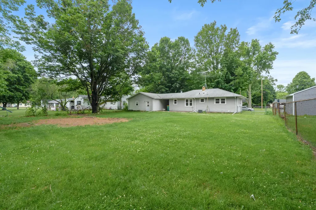 2304 Holly Avenue Portage City MI 49024