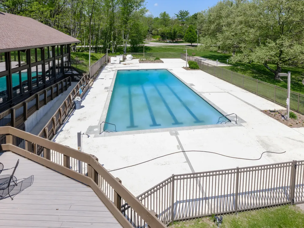 4040 Greenleaf Circle Kalamazoo City MI 49008
