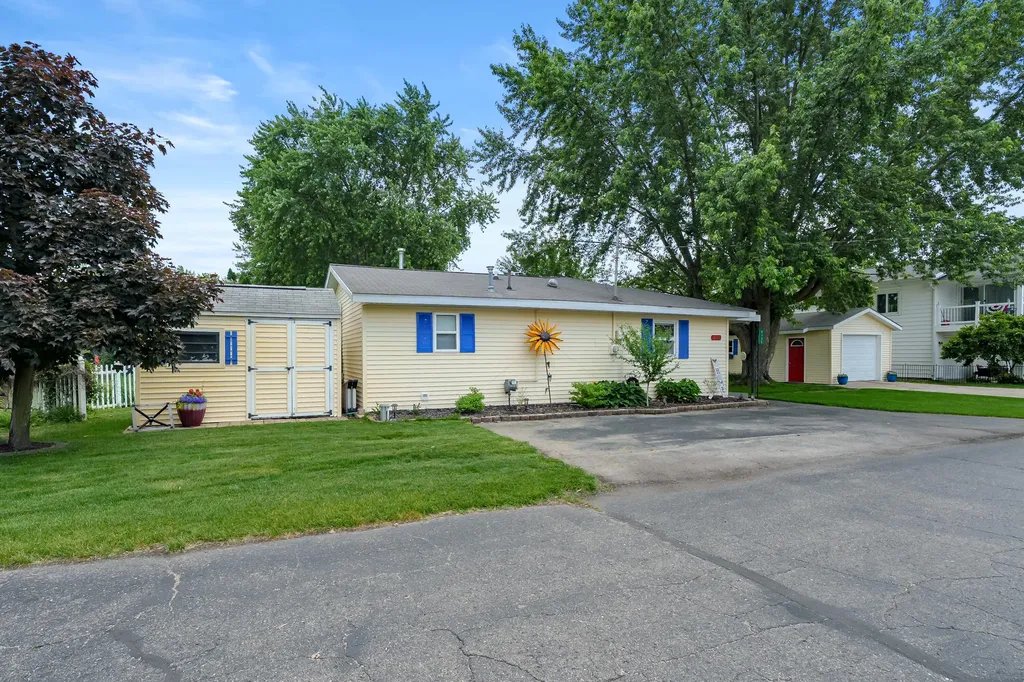 4135 W Joy Road Orangeville Township MI 49344