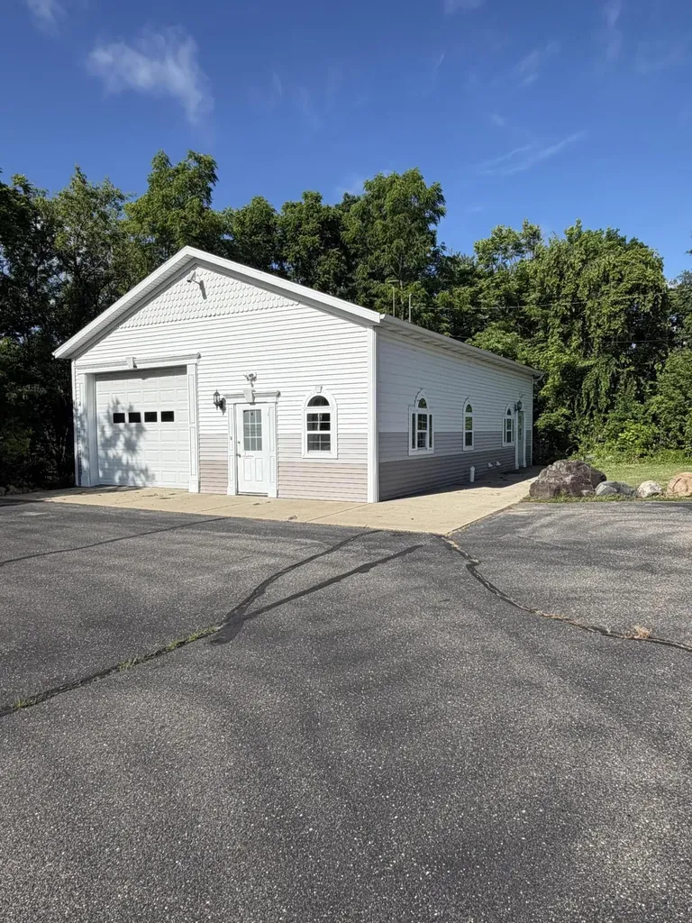 5100 E Michigan Avenue Comstock Charter Township MI 49048