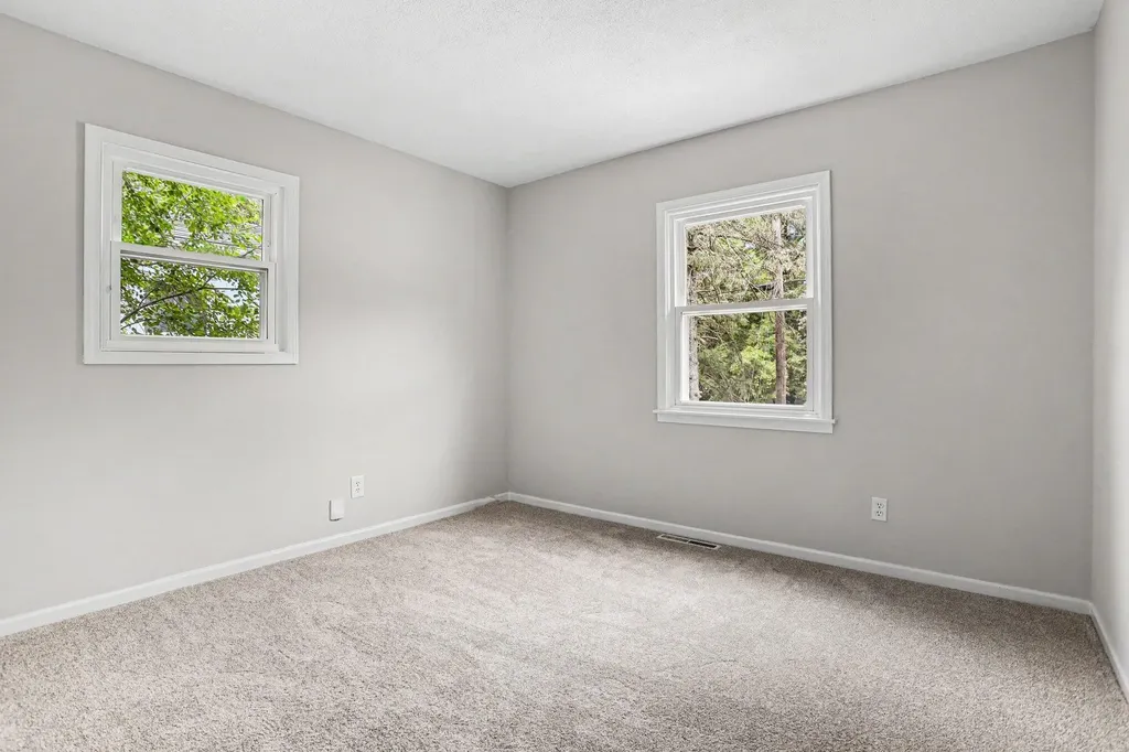 270 Viking Drive Pennfield Charter Township MI 49017