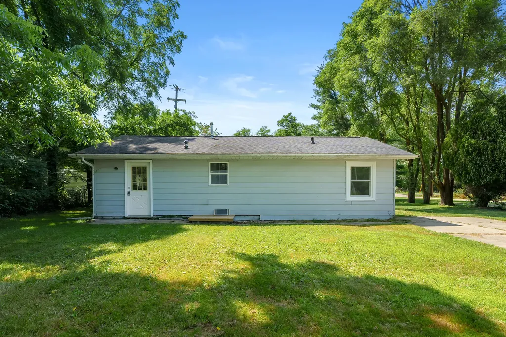 164 Mccollum Charleston Township MI 49053