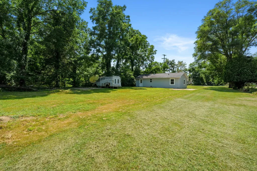 164 Mccollum Charleston Township MI 49053