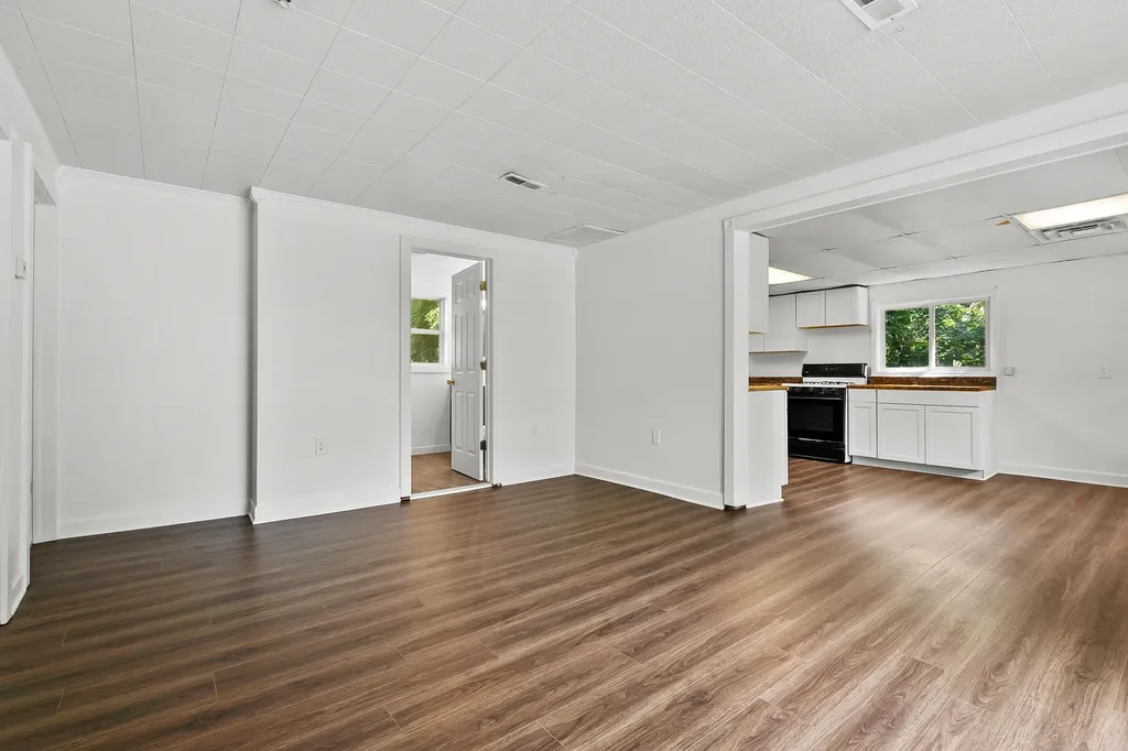 164 Mccollum Charleston Township MI 49053