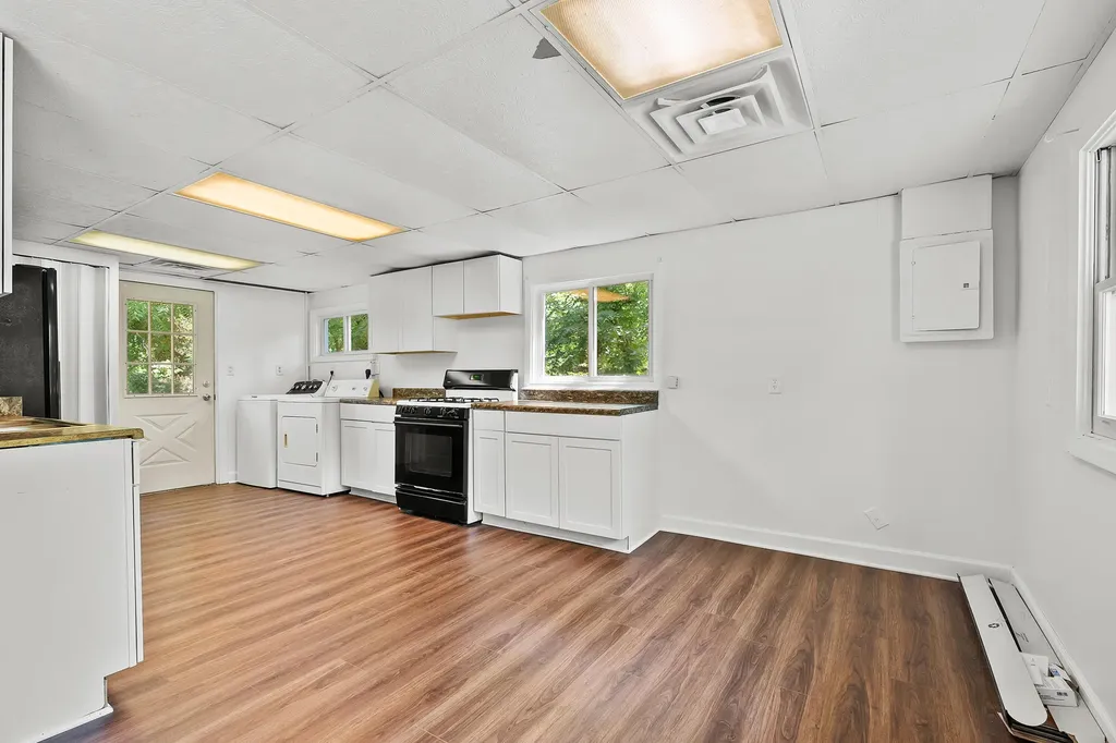 164 Mccollum Charleston Township MI 49053