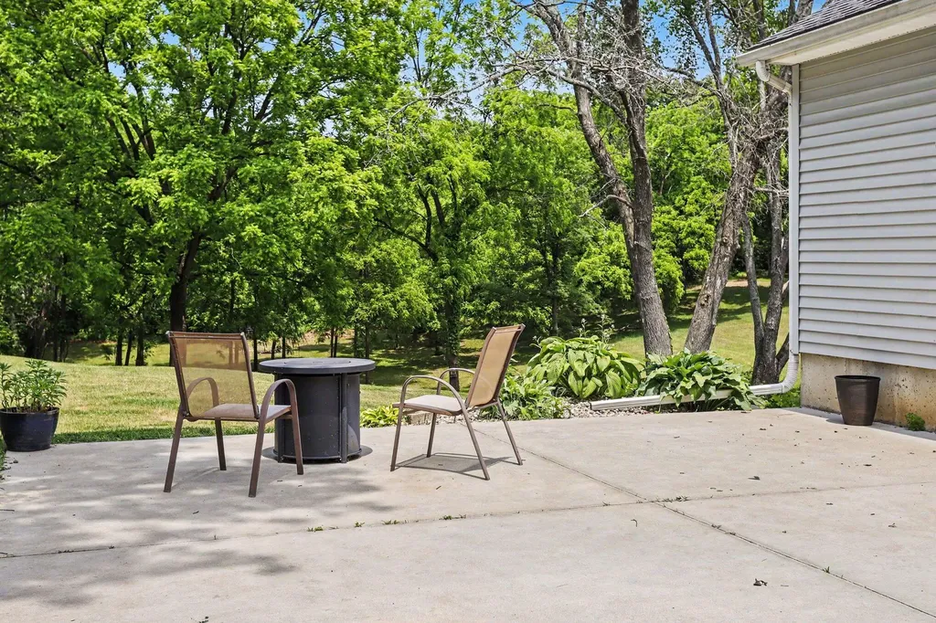 8836 Almena Drive Oshtemo Charter Township MI 49009