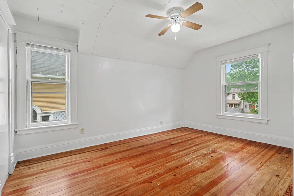 1007 S Westnedge Avenue Kalamazoo City MI 49008