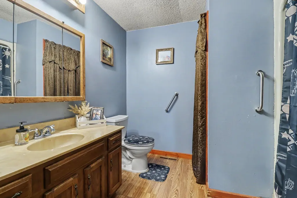 30069 Brandt Road Colon Township MI 49040