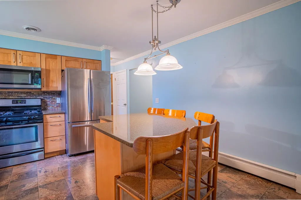 3814 Rockwood Drive Kalamazoo Charter Township MI 49004