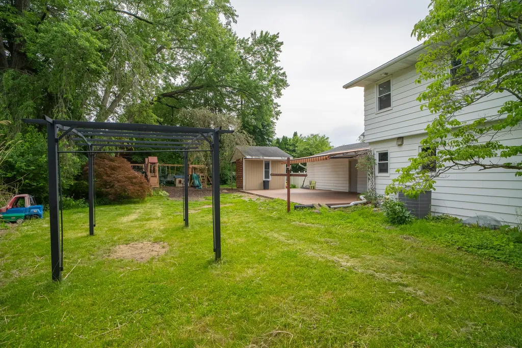 3814 Rockwood Drive Kalamazoo Charter Township MI 49004
