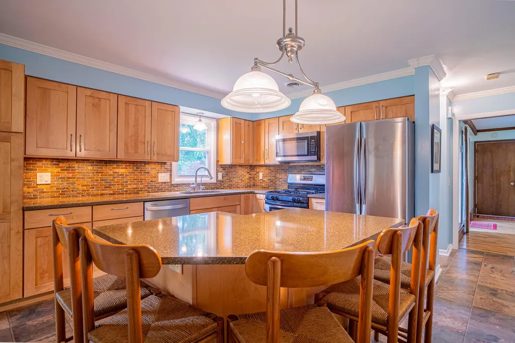 3814 Rockwood Drive Kalamazoo Charter Township MI 49004
